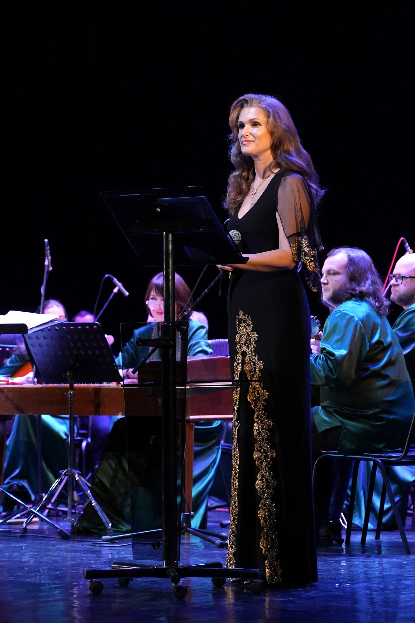 Во Дворце культуры "Дружба" г. Чехов оркестр русских народных инструментов "Сказ" увлек детей волшебством фольклора Во Дворце культуры "Дружба" г. Чехов оркестр русских народных инструментов "Сказ" увлек детей волшебством фольклора