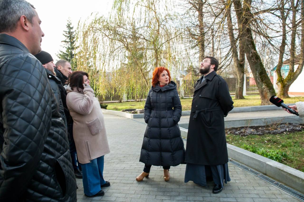 Татьяна Витушева: С рабочим выездом посетила территорию Ивановского Татьяна Витушева: С рабочим выездом посетила территорию Ивановского