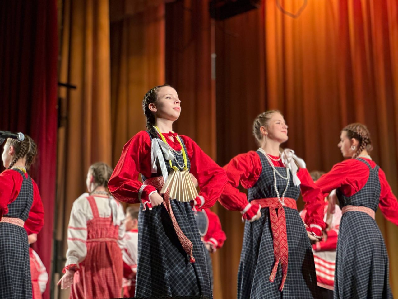 Во Дворце культуры имени Карла Маркса состоялся концерт «Пою тебе, моё родное Подмосковье» в рамках музыкального цикла «Вокальная музыка» Во Дворце культуры имени Карла Маркса состоялся концерт «Пою тебе, моё родное Подмосковье» в рамках музыкального цикла «Вокальная музыка»