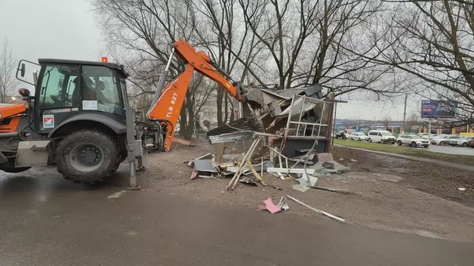 В Долгопрудном демонтируют нестационарные торговые точки