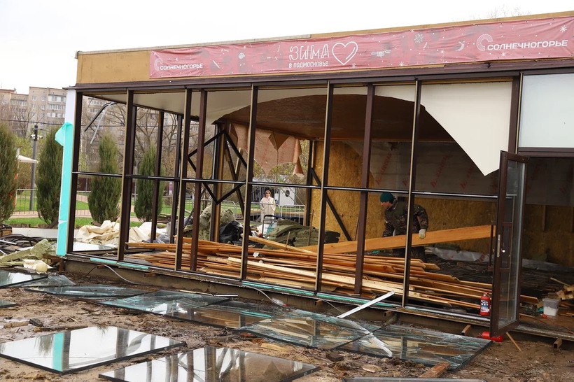 В нашем округе демонтировали 48 незаконных торговых объектов В нашем округе демонтировали 48 незаконных торговых объектов