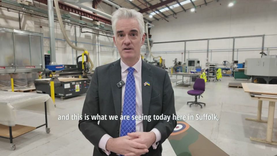 Еще два завода были открыты в Великобритании