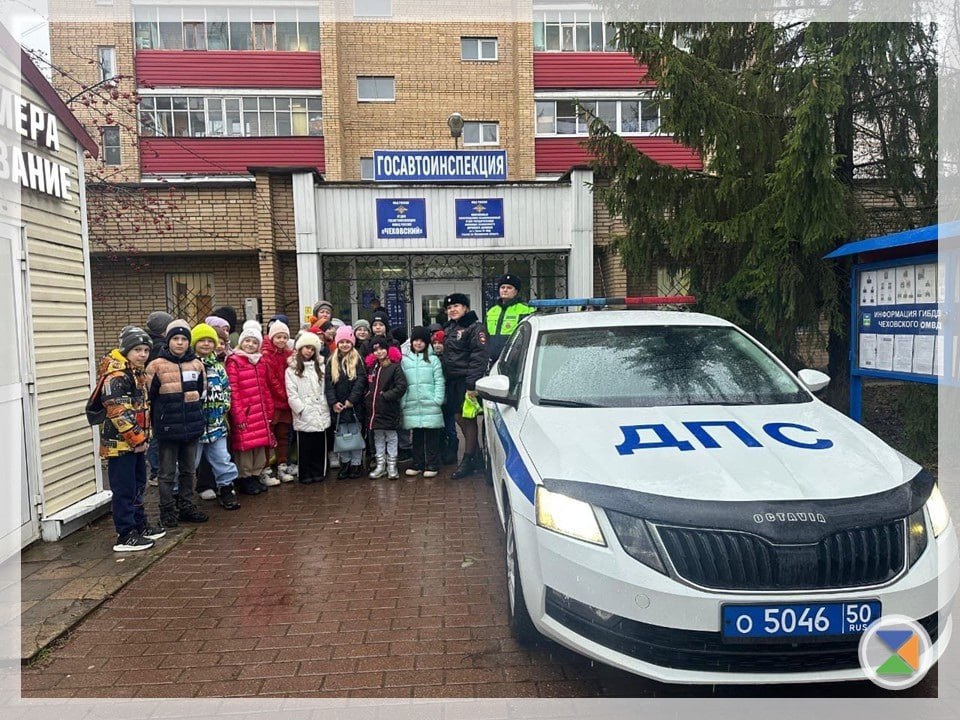 УРОКИ ДОРОЖНОЙ ГРАМОТНОСТИ УРОКИ ДОРОЖНОЙ ГРАМОТНОСТИ