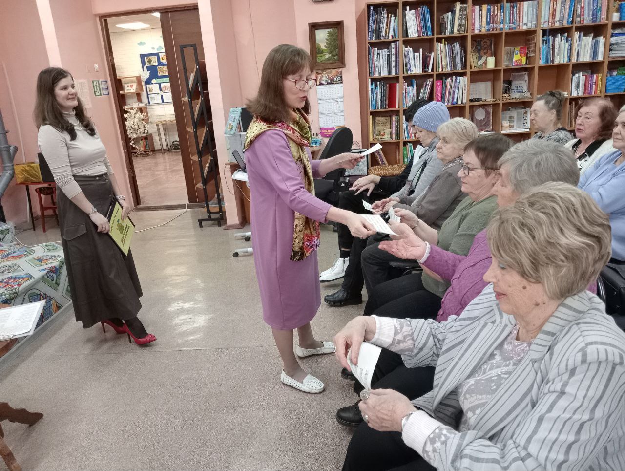 Поздравления с Днем Матери принимали жительницы Чехова Поздравления с Днем Матери принимали жительницы Чехова