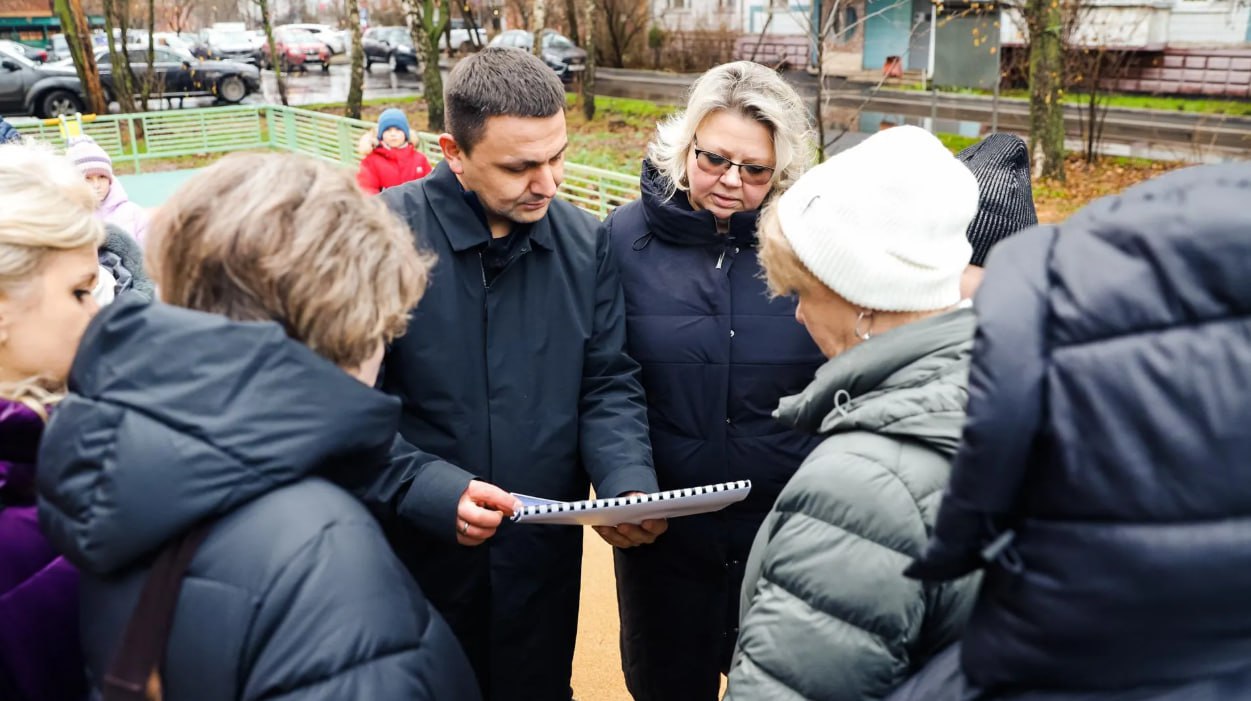 Глава Химок вместе с жителями провела обход в микрорайоне Новогорск-Планерная