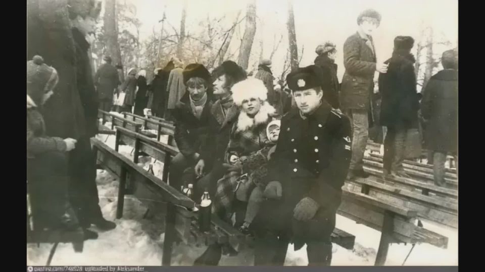 Фотография 1984 года ожившая с помощью нейросетей