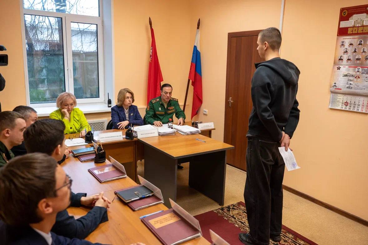 В Домодедово продолжается призывная кампания В Домодедово продолжается призывная кампания