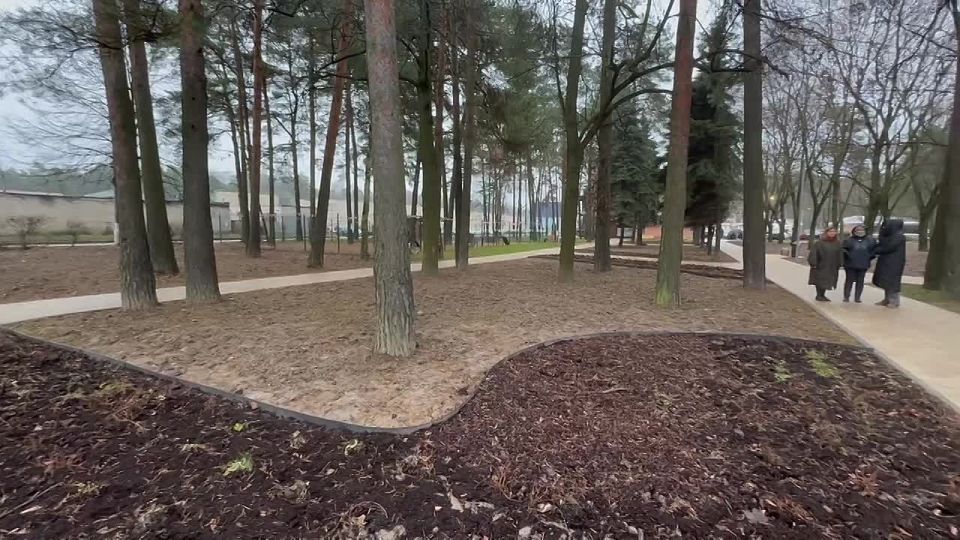 В Жуковском завершены работы по благоустройству сквера у станции «Отдых»