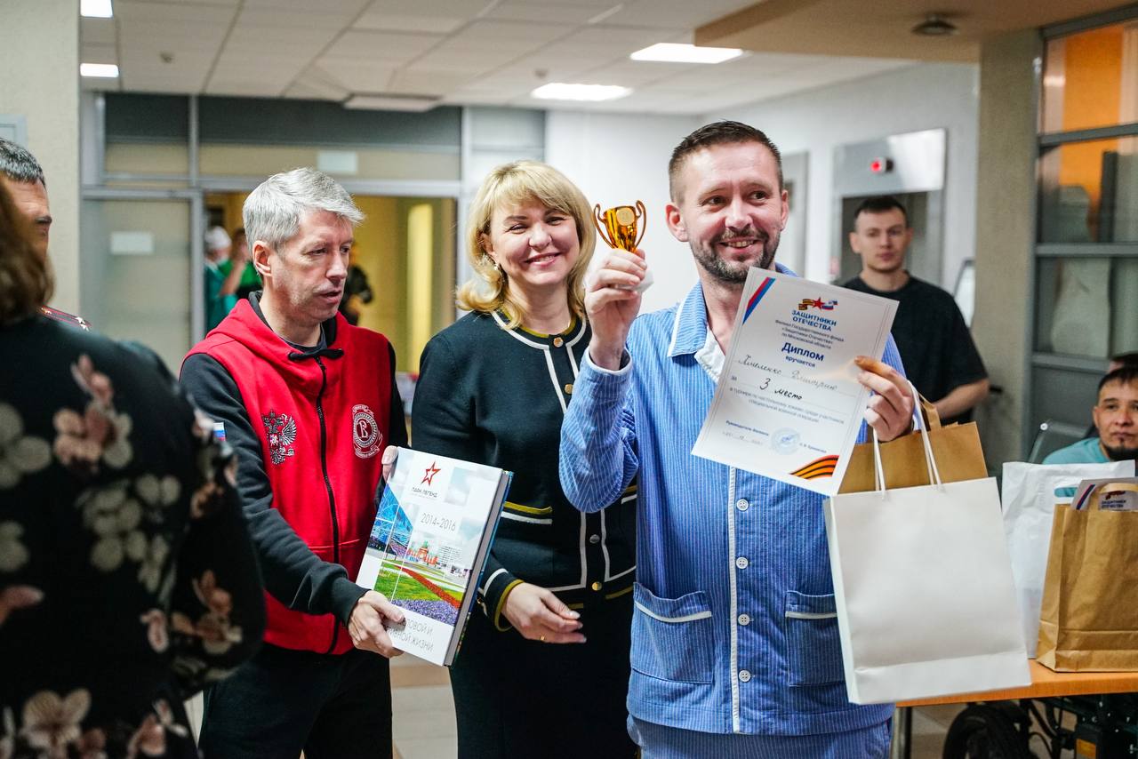 В Химках прошёл турнир по настольному хоккею для участников СВО В Химках прошёл турнир по настольному хоккею для участников СВО