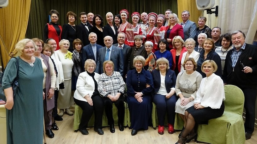 В Солнечногорске поздравили с 80-летием Сергея Волошнюка В Солнечногорске поздравили с 80-летием Сергея Волошнюка