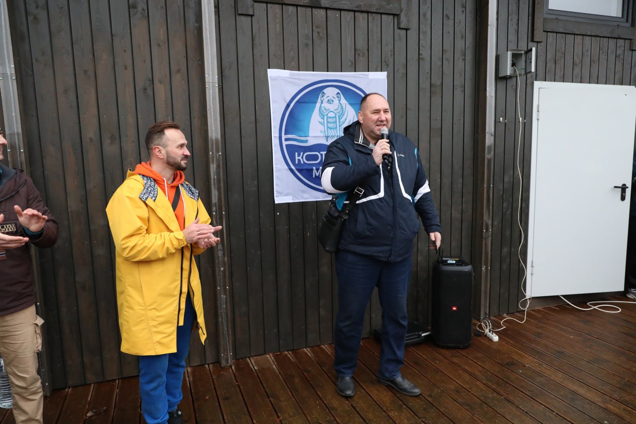 В Долгопрудном новый сезон открыли любители зимнего плавания В Долгопрудном новый сезон открыли любители зимнего плавания