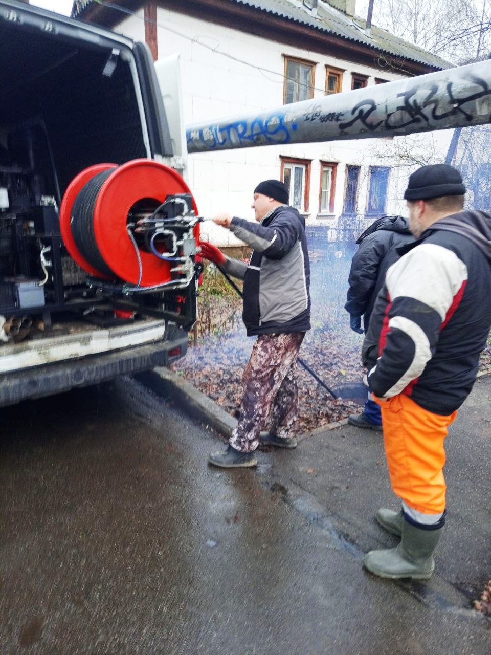 В выходные дни, когда большинство жителей проводят время дома, объемы сточных вод значительно возрастают В выходные дни, когда большинство жителей проводят время дома, объемы сточных вод значительно возрастают