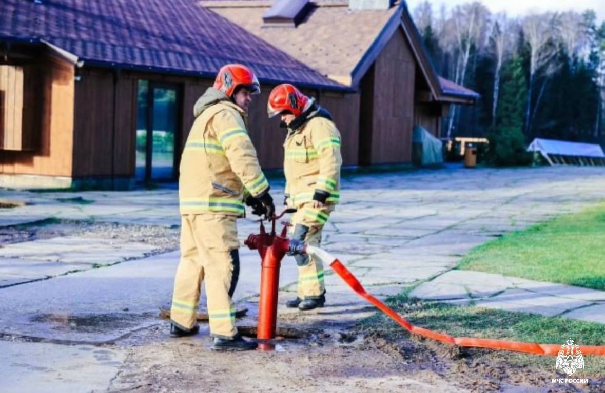 Учения добровольной пожарной команды в Мытищах Учения добровольной пожарной команды в Мытищах