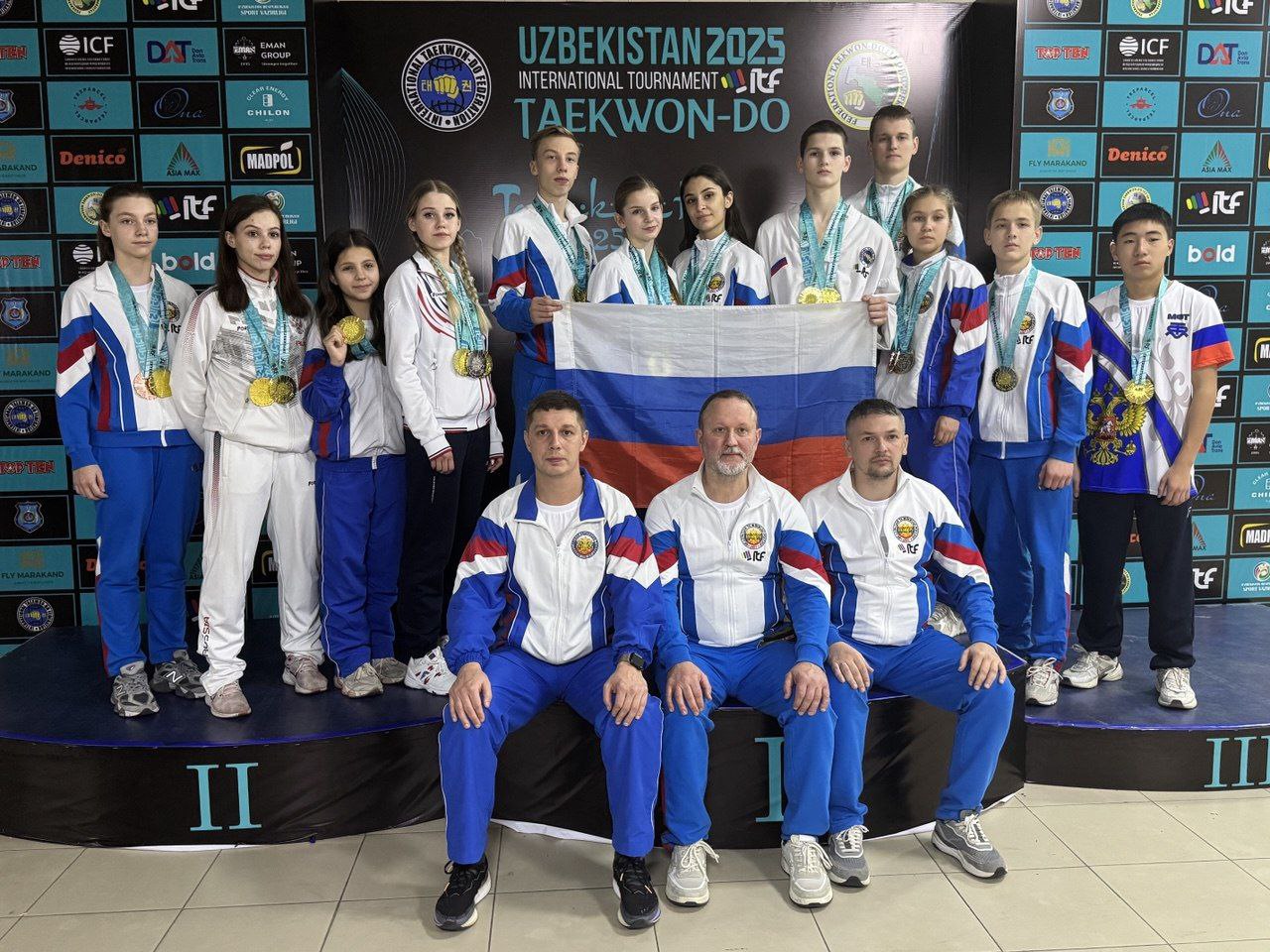 Более 30 медалей завоевали люберецкие тхэквондисты на международном турнире в Ташкенте