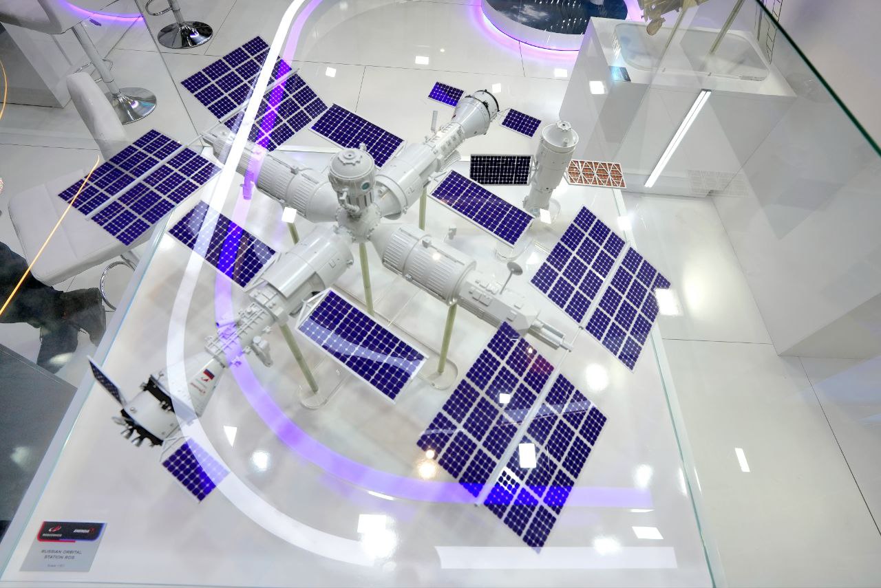 «Энергия» представила свои разработки на выставке Dubai Airshow «Энергия» представила свои разработки на выставке Dubai Airshow