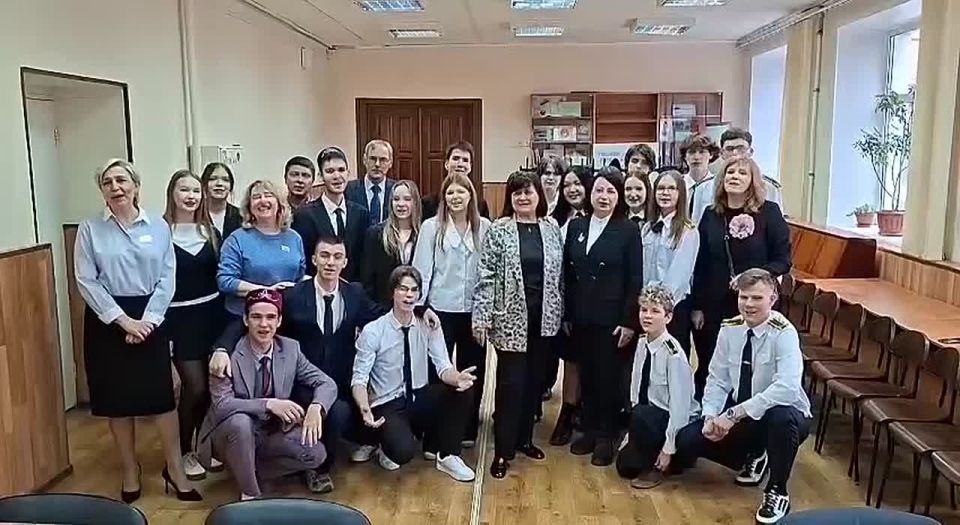 Школа №8 заключила соглашение о сотрудничестве с гимназией из Казани