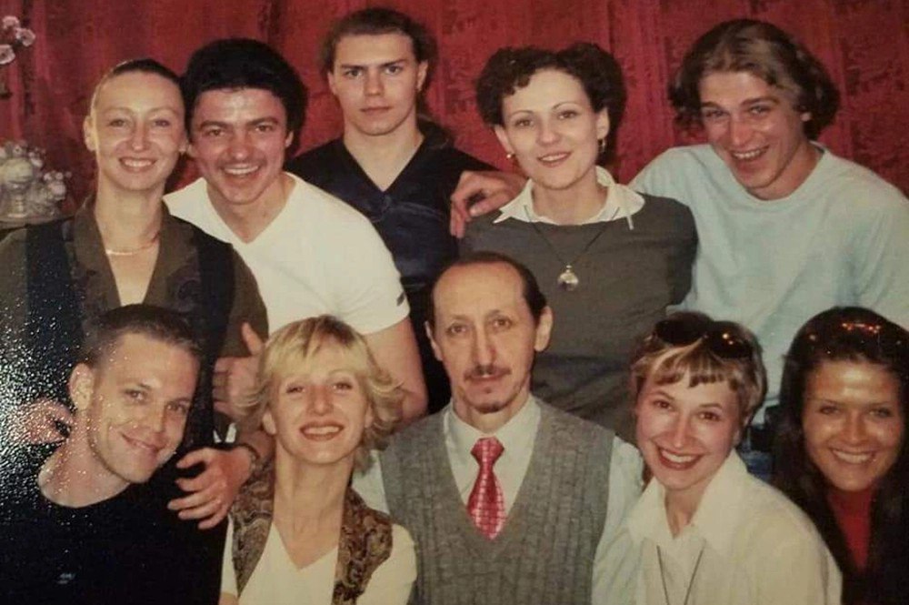 «Меня похитил Дмитрий Певцов» «Меня похитил Дмитрий Певцов»