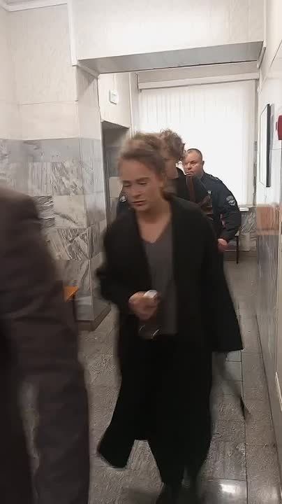 Прокурор запросил 3,5 года условно для Аглаи Тарасовой