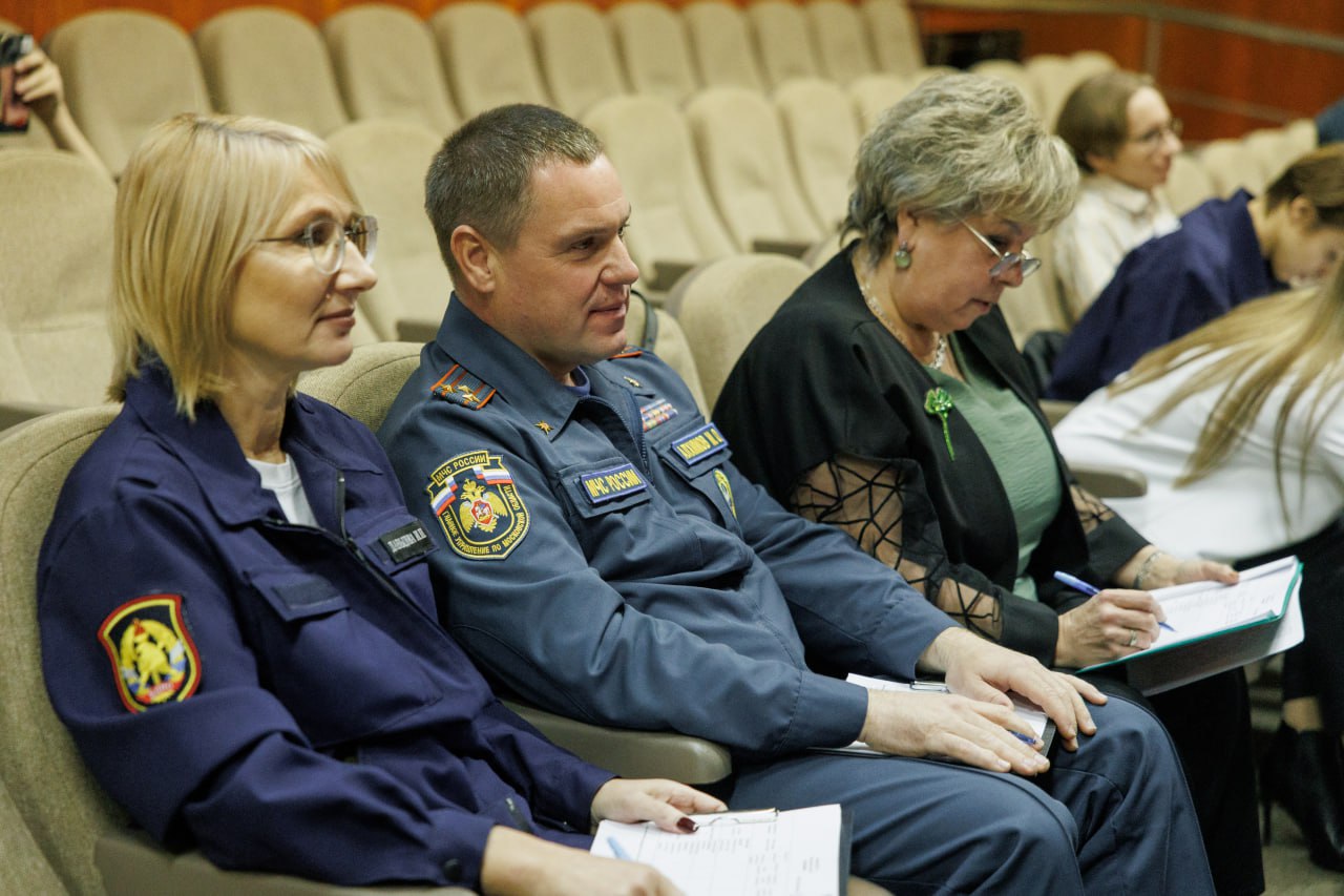 «Зажги свою звезду»!. В Центре культуры и досуга «Мечта» прошёл областной этап конкурса «Зажги свою звезду» – яркого творческого проекта на противопожарную тематику для воспитанников социальных центров «Зажги свою звезду»!. В Центре культуры и досуга «Мечта» прошёл областной этап конкурса «Зажги свою звезду» – яркого творческого проекта на противопожарную тематику для воспитанников социальных центров