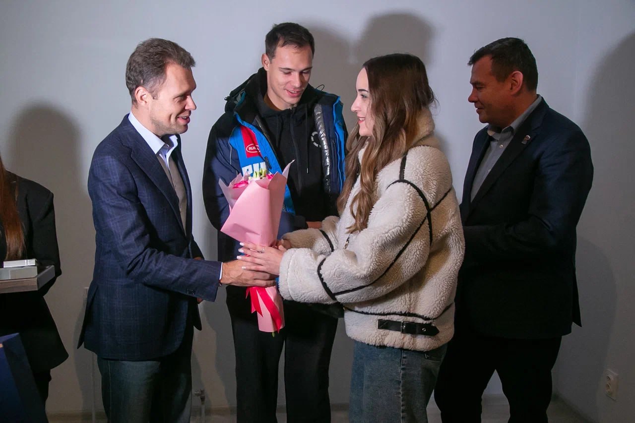 В Коломне при поддержке губернатора Андрея Воробьева успешно реализуется государственная программа, направленная на переселение граждан из аварийного жилищного фонда В Коломне при поддержке губернатора Андрея Воробьева успешно реализуется государственная программа, направленная на переселение граждан из аварийного жилищного фонда