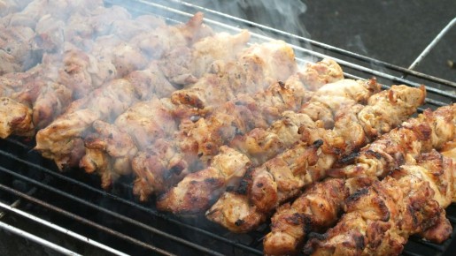 Назван самый популярный маринад для шашлыка