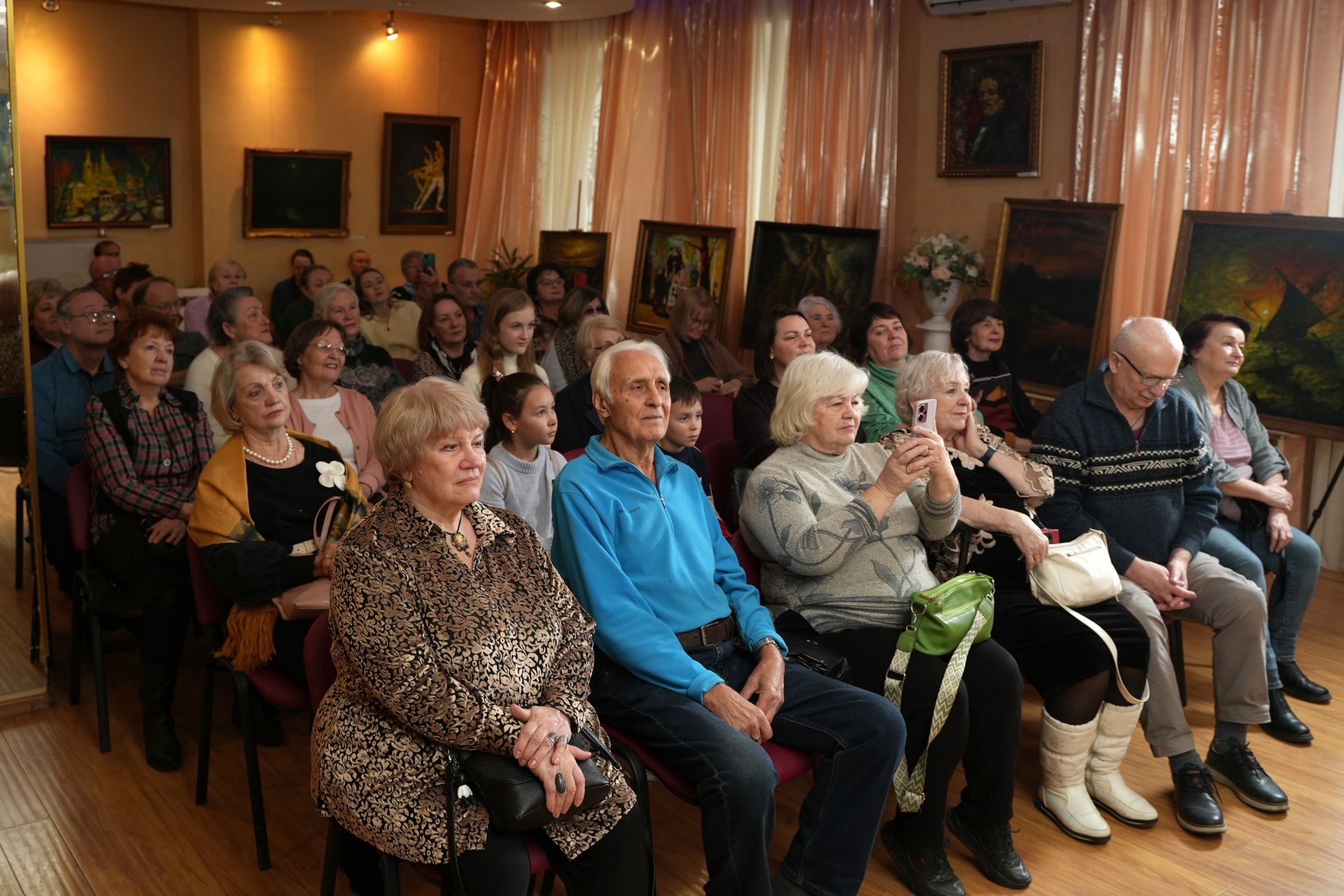 НОВОСТИ. В воскресенье состоялось открытие художественной выставки - Владимира Ходякова-Марьина НОВОСТИ. В воскресенье состоялось открытие художественной выставки - Владимира Ходякова-Марьина