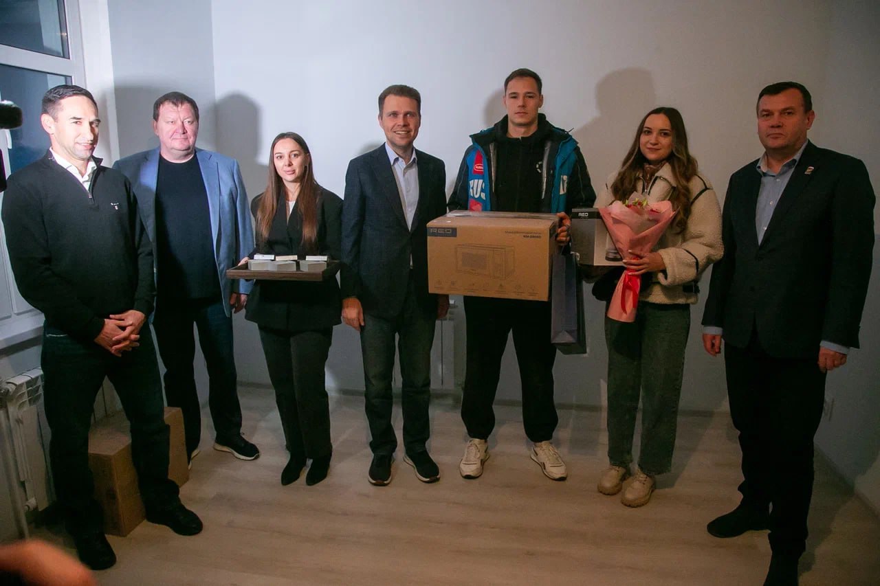 В Коломне при поддержке губернатора Андрея Воробьева успешно реализуется государственная программа, направленная на переселение граждан из аварийного жилищного фонда В Коломне при поддержке губернатора Андрея Воробьева успешно реализуется государственная программа, направленная на переселение граждан из аварийного жилищного фонда