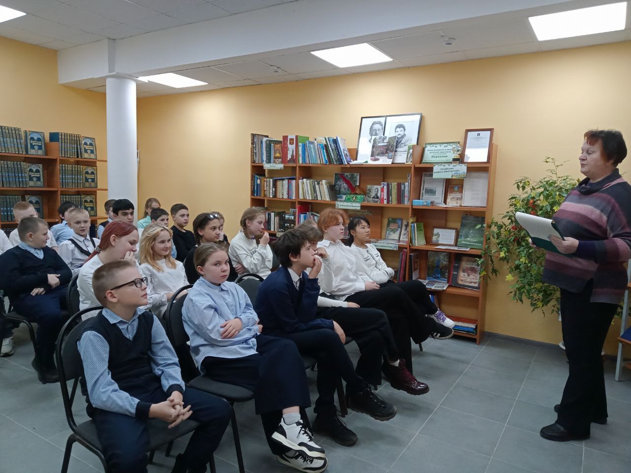 Правовую беседу «Права ребёнка глазами сказочных героев» провели для детей в Столбовской библиотеке им.О.Кургузова Правовую беседу «Права ребёнка глазами сказочных героев» провели для детей в Столбовской библиотеке им.О.Кургузова