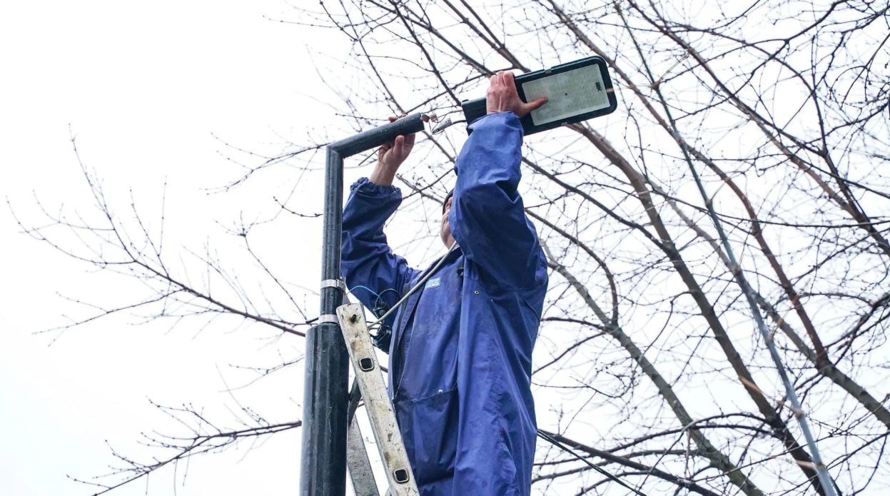 Новые светодиодные фонари установили вблизи НПО «Энергомаш» в Химках