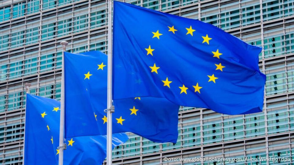 Евросоюзу не показали последний вариант мирного плана США по урегулированию конфликта на Украине — документ скрывают даже от европейских дипломатов, пишет Politico