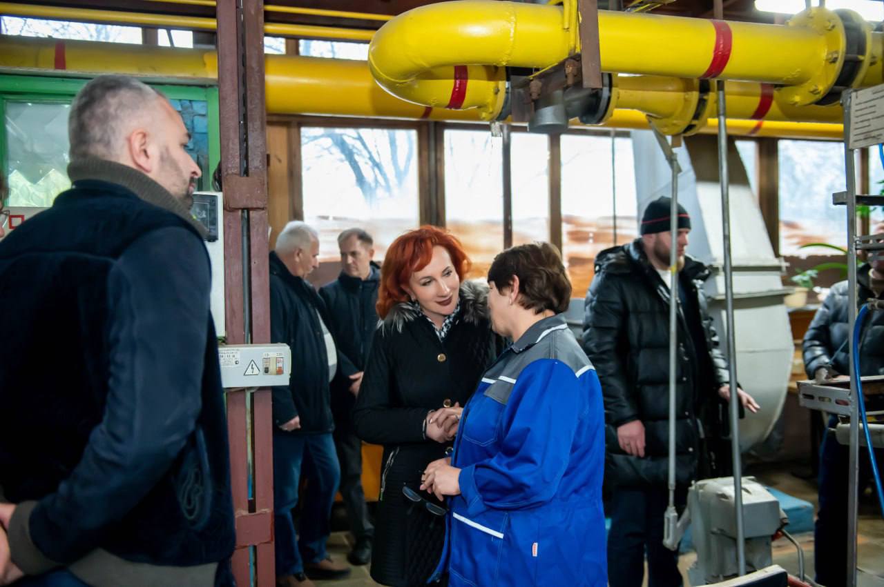 Татьяна Витушева: Ещё один важный объект, который планируем комплексно обновить в 2026 году – это котельная в Кострово Татьяна Витушева: Ещё один важный объект, который планируем комплексно обновить в 2026 году – это котельная в Кострово