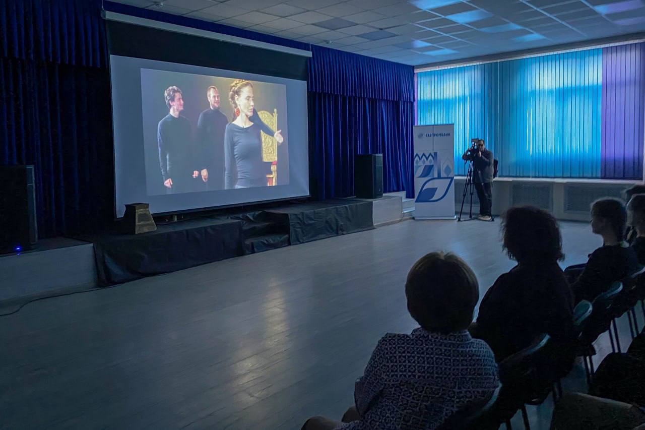 Ученики гимназии №5 имени Героя Советского Союза А. И. Алексеева приняли участие во Всероссийском молодежном проекте Ученики гимназии №5 имени Героя Советского Союза А. И. Алексеева приняли участие во Всероссийском молодежном проекте