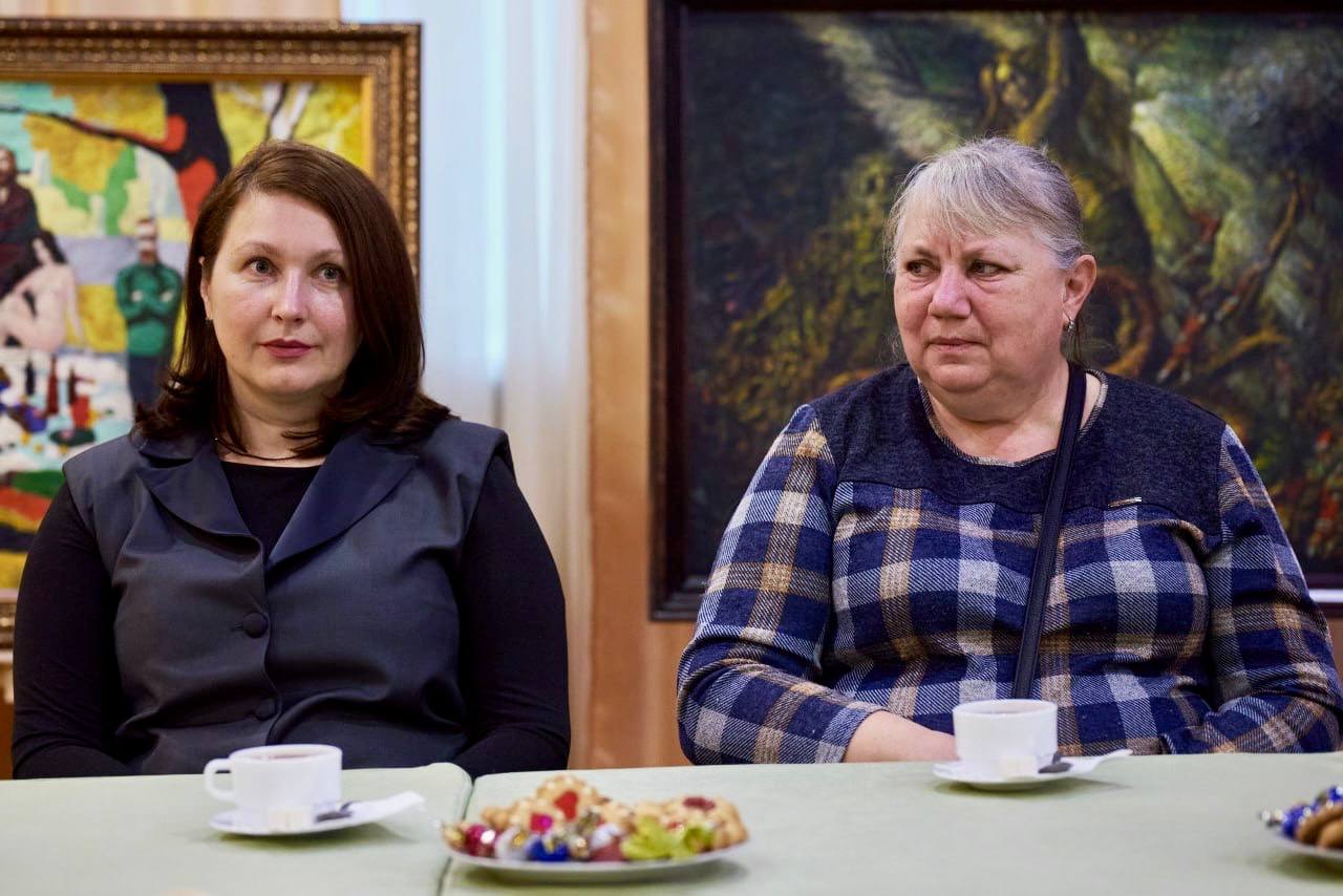 Михаил Собакин: В преддверии Дня Матери встретился с мамами, сестрами, дочерями участников специальной военной операции Михаил Собакин: В преддверии Дня Матери встретился с мамами, сестрами, дочерями участников специальной военной операции