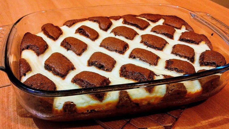 Вкусное чудо: как приготовить пирог «Одеяло» с творогом и шоколадом