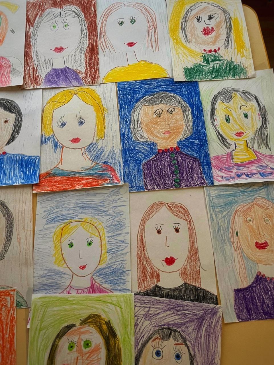 В рамках тематического мероприятия, посвящённого Дню матери, воспитанники старшей группы №44 дошкольного отделения гимназии №2 м.о. Чехов (здание 3, п. Васькино) поведали о своей любви к самому дорогому человеку и выразили... В рамках тематического мероприятия, посвящённого Дню матери, воспитанники старшей группы №44 дошкольного отделения гимназии №2 м.о. Чехов (здание 3, п. Васькино) поведали о своей любви к самому дорогому человеку и выразили...