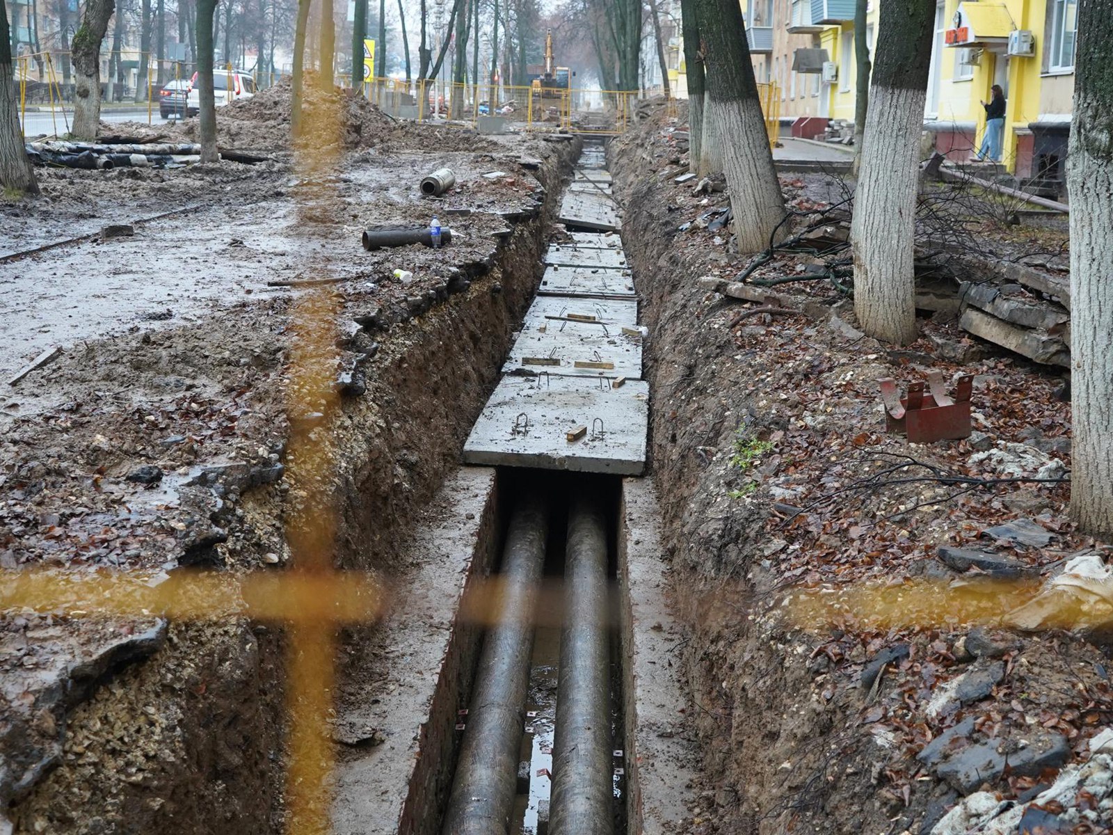На двух улицах города Ступино продолжаются работы по замене теплосетей На двух улицах города Ступино продолжаются работы по замене теплосетей