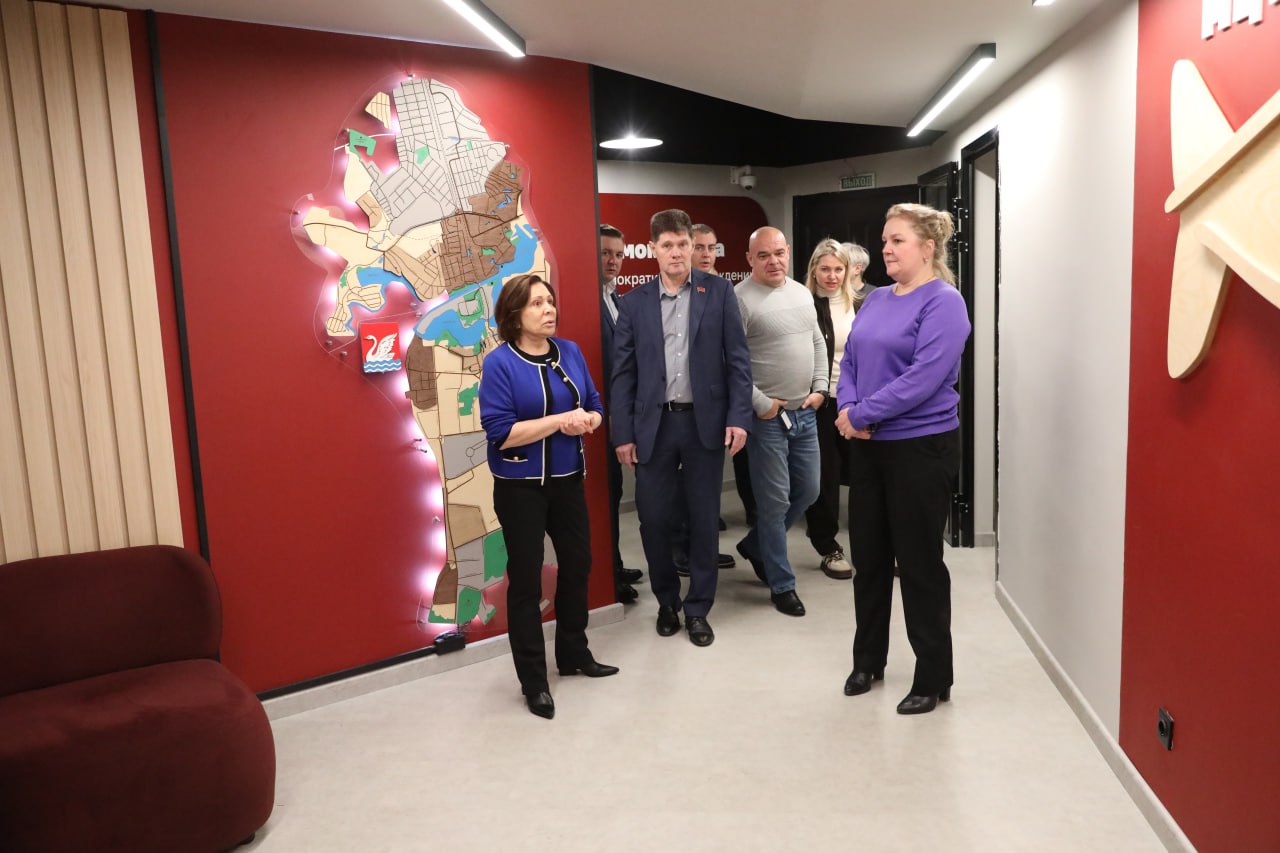 Депутат Госдумы Ирина Роднина посетила МЦУР Долгопрудного