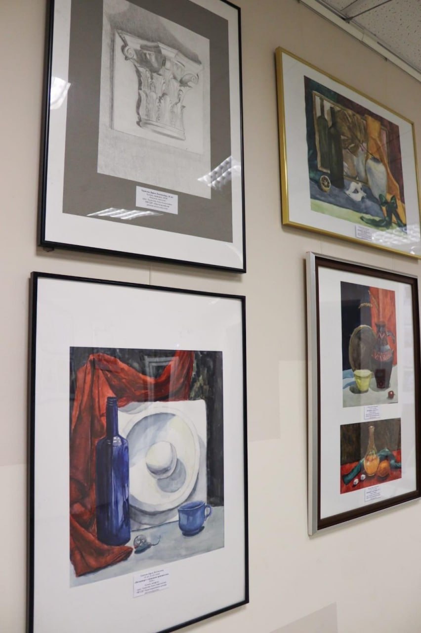 В Красноармейске открылась первая художественная выставка ученицы ДШИ В Красноармейске открылась первая художественная выставка ученицы ДШИ