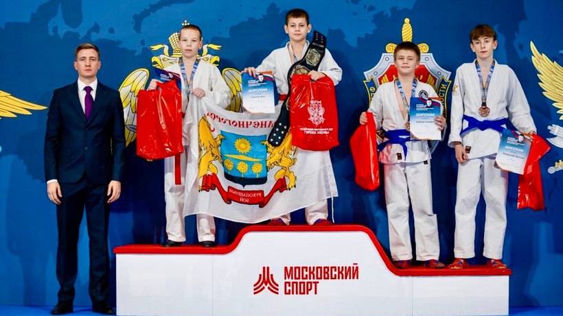 Солнечногорские рукопашники завоевали 14 медалей на всероссийских соревнованиях!