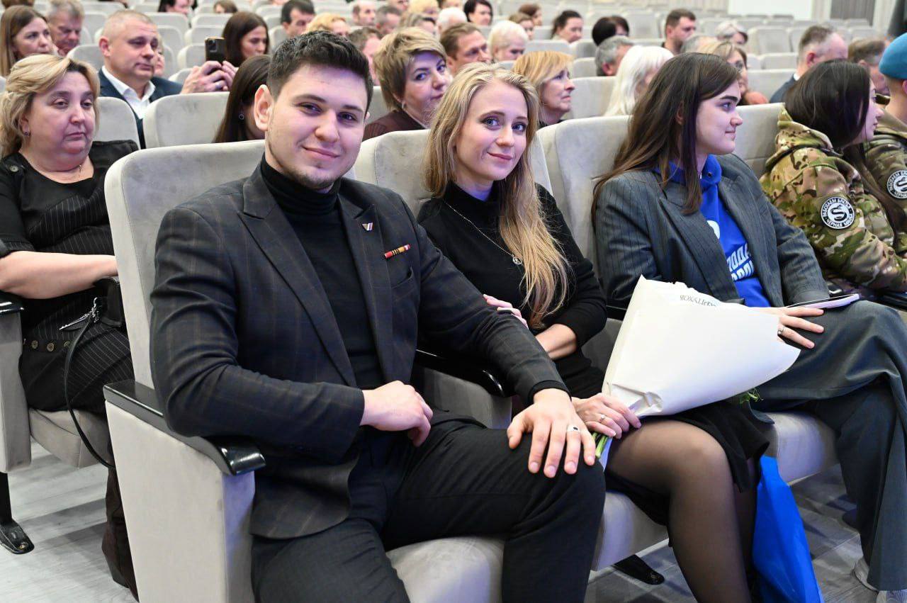 В городском округе Серпухов провели VI Конференцию местного отделения партии «Единая Россия» В городском округе Серпухов провели VI Конференцию местного отделения партии «Единая Россия»