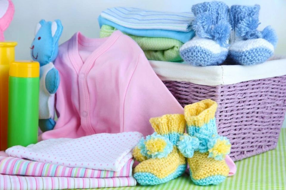 Почему стоит рассмотреть покупку детской одежды в секонд-хенде: советы по уходу
