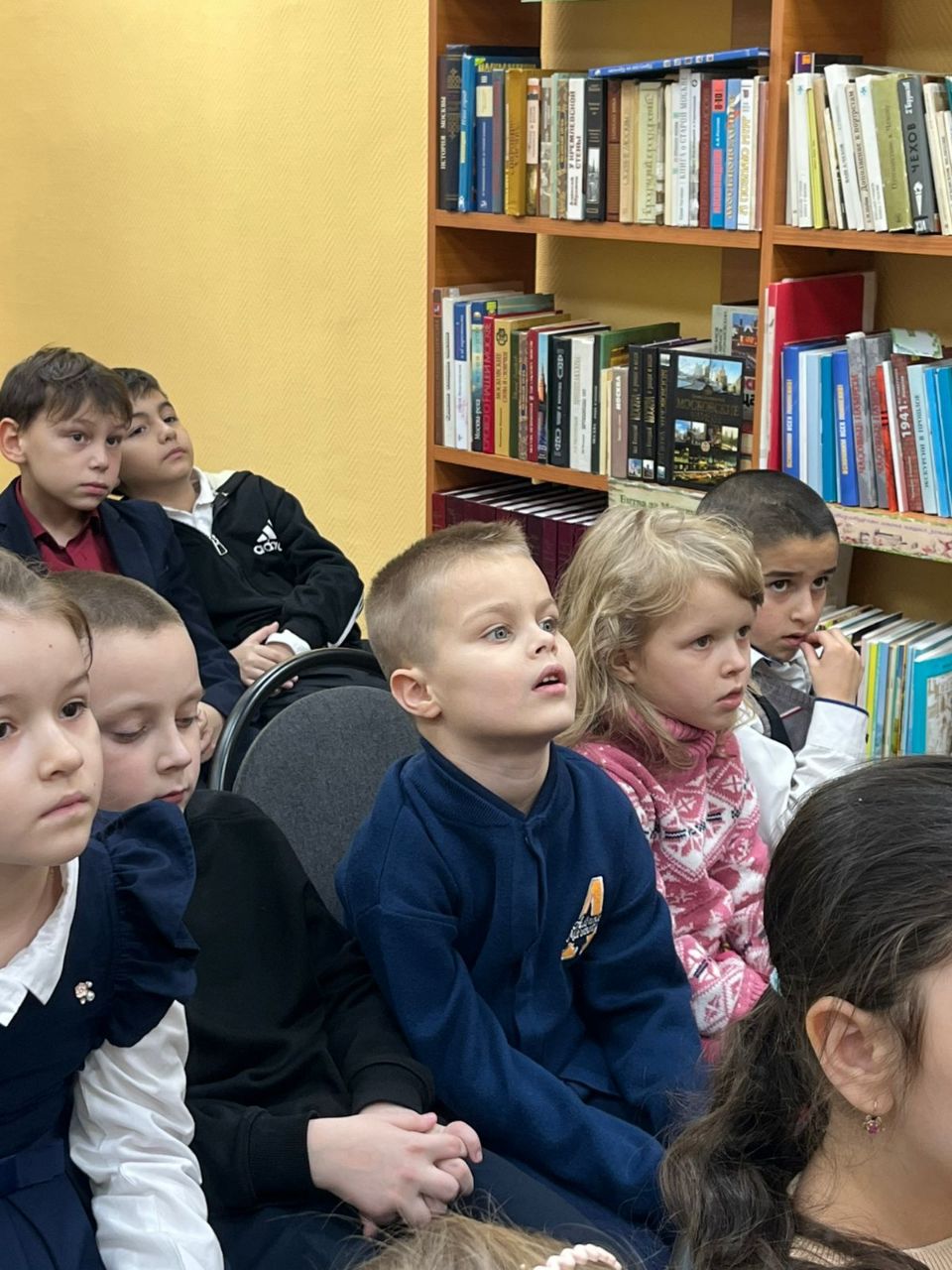 Столбовская Кургузовка открывает двери новым читателям Столбовская Кургузовка открывает двери новым читателям