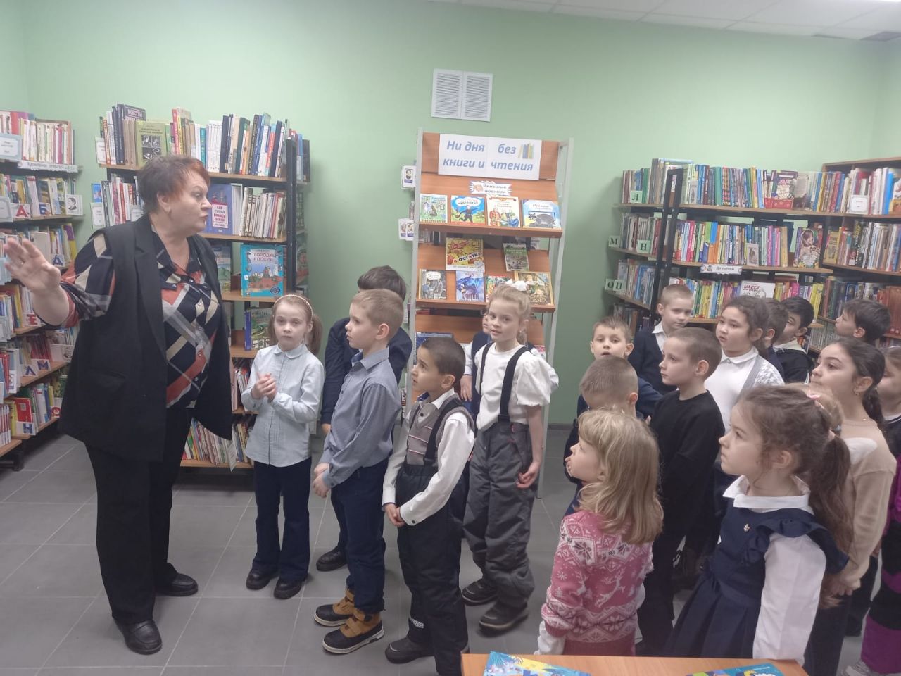 Столбовская Кургузовка открывает двери новым читателям Столбовская Кургузовка открывает двери новым читателям