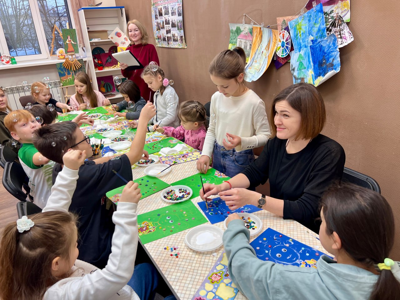 Праздничная программа «Супер-мама», состоялась в Крюковской библиотеке муниципального округа Чехов Праздничная программа «Супер-мама», состоялась в Крюковской библиотеке муниципального округа Чехов