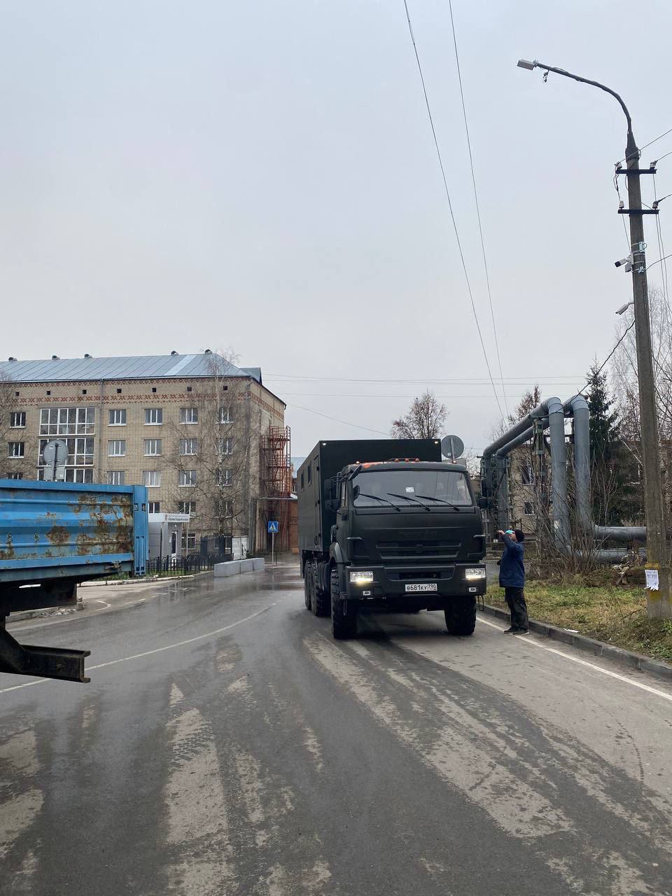 Аварийные бригады «Водоканала» устраняют обвал канализационного коллектора на ул. 40 лет Октября в Сергиевом Посаде Аварийные бригады «Водоканала» устраняют обвал канализационного коллектора на ул. 40 лет Октября в Сергиевом Посаде