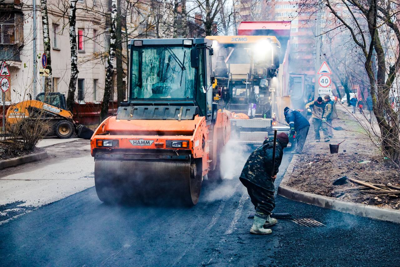 В Химках ведут работы по капитальному ремонту дороги на улице Центральной В Химках ведут работы по капитальному ремонту дороги на улице Центральной