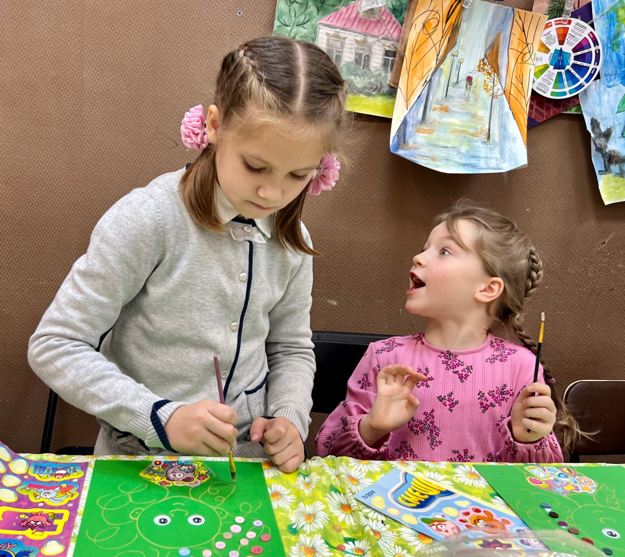 Праздничная программа «Супер-мама», состоялась в Крюковской библиотеке муниципального округа Чехов Праздничная программа «Супер-мама», состоялась в Крюковской библиотеке муниципального округа Чехов