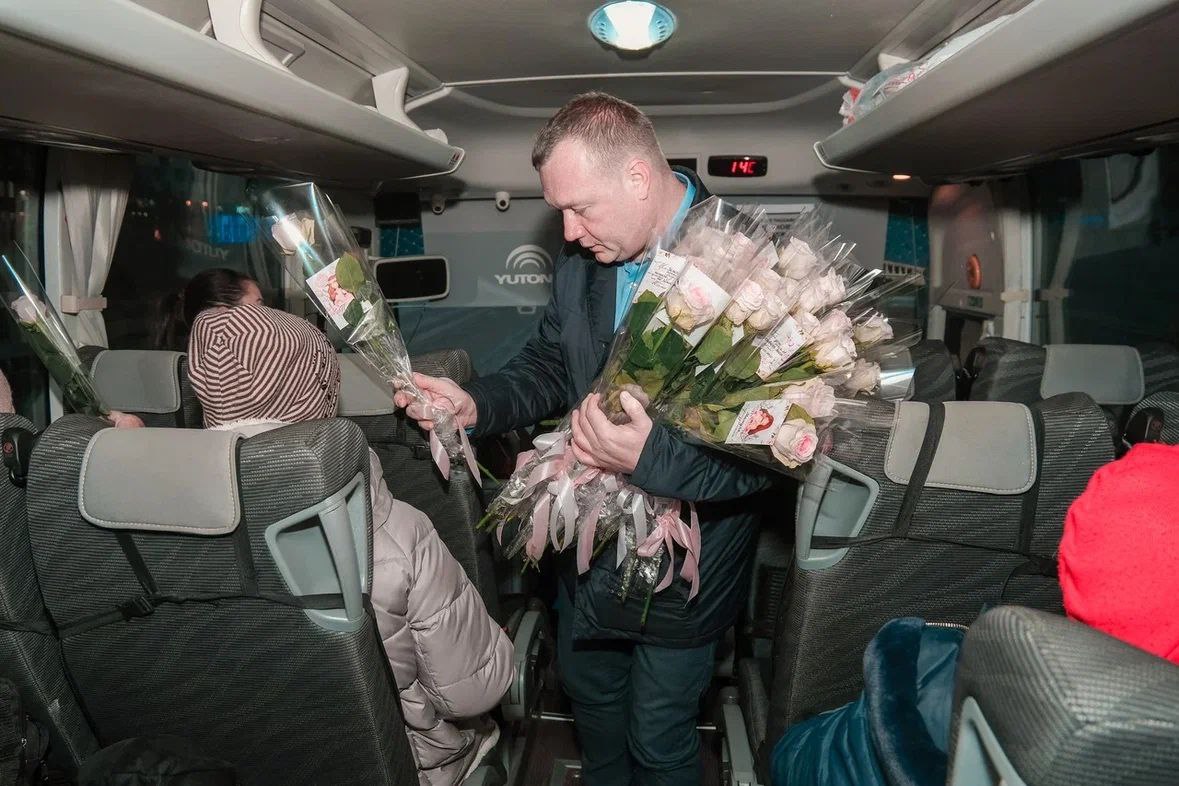 Ко Дню Матери – особенная поездка для семей Героев Ко Дню Матери – особенная поездка для семей Героев