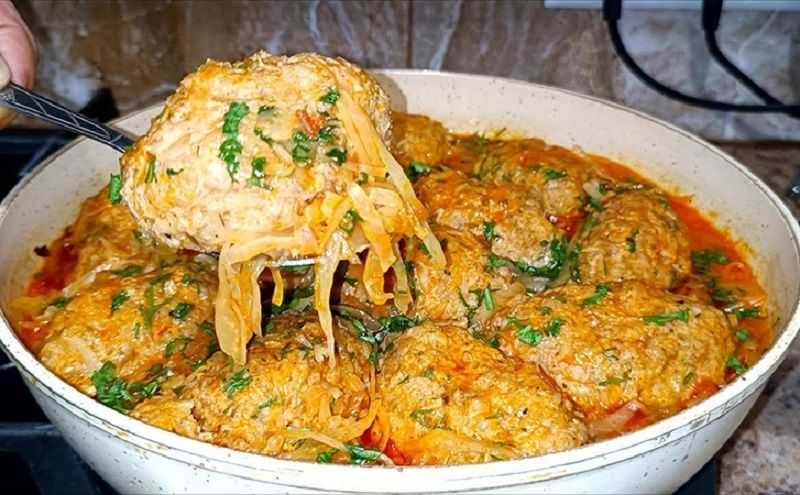 Ленивые голубцы на сковороде: быстрый и вкусный ужин без лишних хлопот