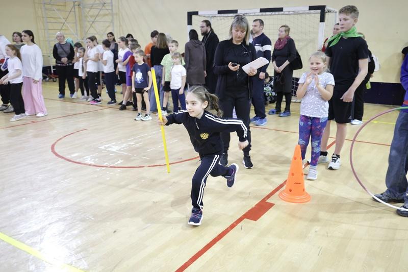 30 ноября в МБУ «Спортивный комплекс «Химик» городского округа Воскресенск прошли спортивно-оздоровительные соревнования среди учащихся воскресных школ 1-го Воскресенского благочиннического округа, приуроченные ко дню памяти... 30 ноября в МБУ «Спортивный комплекс «Химик» городского округа Воскресенск прошли спортивно-оздоровительные соревнования среди учащихся воскресных школ 1-го Воскресенского благочиннического округа, приуроченные ко дню памяти...
